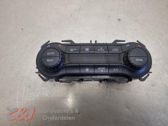 Panneau de commande clim d'un Mercedes Vito, Autos : Pièces & Accessoires, Climatisation & Chauffage, Mercedes-Benz, Utilisé, 3 mois de garantie