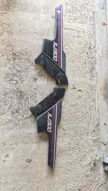 Yamaha XJ900 zijpanelen  beschikbaar voor biedingen