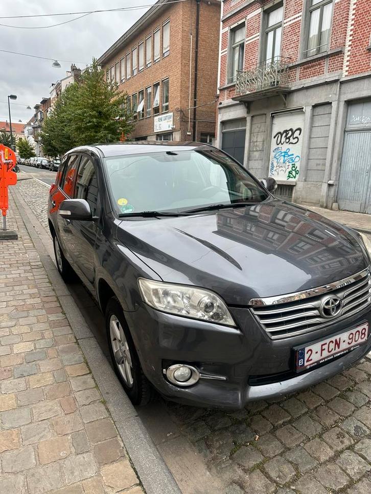 Toyota 4x4 – Modèle 2010, Auto's, Toyota, Particulier, 4x4, Alarm, Benzine, Euro 5, Overige carrosserie, 5 deurs, Automaat, Zilver of Grijs