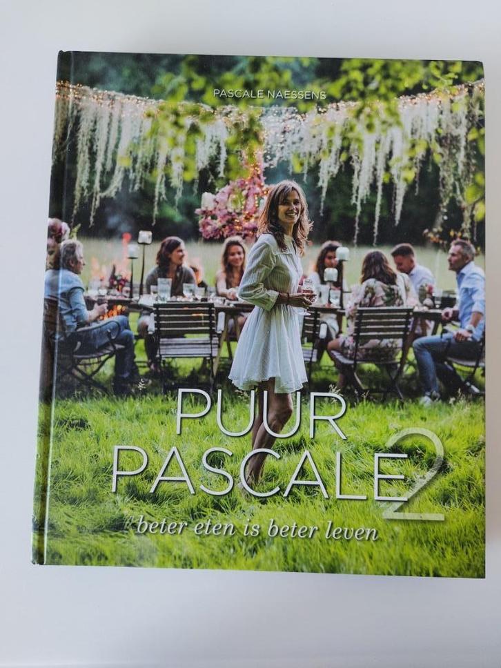 Puur Pascale 2, Pascale Naessens, Boeken, Kookboeken, Zo goed als nieuw, Ophalen of Verzenden