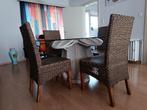 Table exotique avec 4 chaises en rotan, Maison & Meubles, Enlèvement, Utilisé