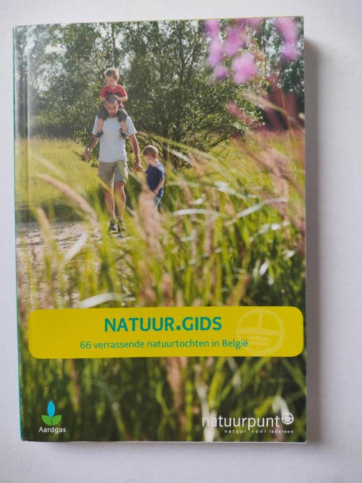 Natuurgids Fiets en Wandelgids 66 verrassende natuurtochten, Boeken, Reisgidsen, Zo goed als nieuw, Fiets- of Wandelgids, Benelux