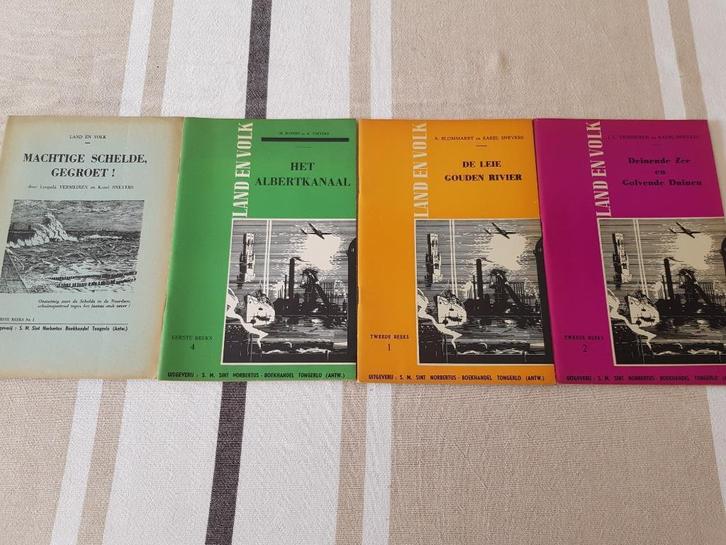 boekjes uit de reeks "Land en Volk" uit 1958, Boeken, Overige Boeken, Gelezen, Ophalen