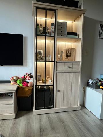 Woonkamer meubel set beschikbaar voor biedingen