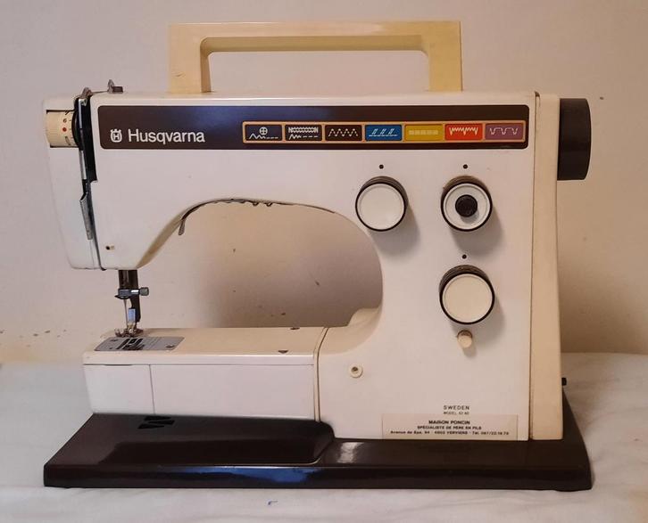 machine à coudre ancienne, Hobby en Vrije tijd, Naaimachines en Toebehoren, Gebruikt, Naaimachine, Husqvarna, Ophalen