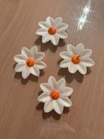4 Bloemen Kaarsen, Ophalen of Verzenden, Zo goed als nieuw, Wit, Kaars
