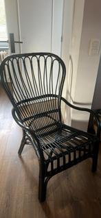 Rotan zwarte stoel, Huis en Inrichting, Stoelen, Ophalen, Zo goed als nieuw