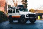 Land Rover Defender 110 // 7 zit // AIRCO // EX BTW, Auto's, 90 kW, Euro 5, Stof, Zwart