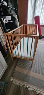 Babybedje met matras., Kinderen en Baby's, Ophalen