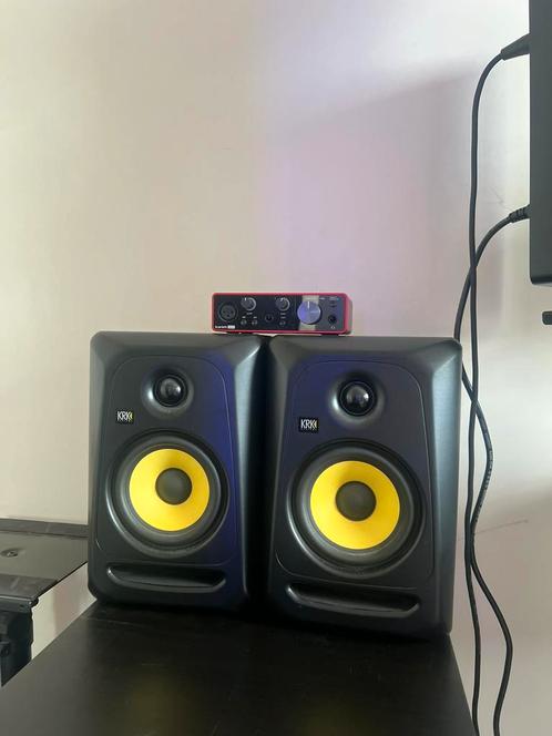 Krk classic 5 x2+kabels en doos, Muziek en Instrumenten, Dj-sets en Draaitafels, Zo goed als nieuw, Ophalen