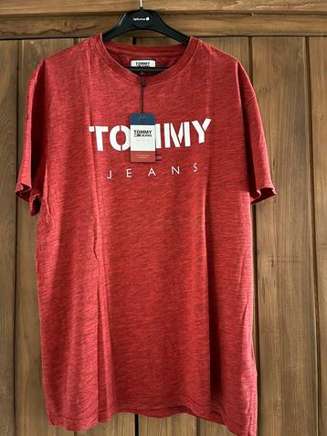 Nieuwe Tommy Hilfiger t-shirt maat L beschikbaar voor biedingen