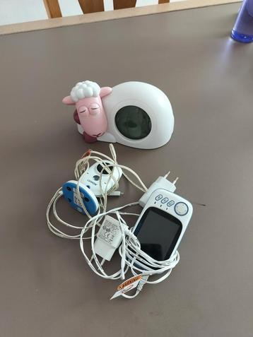 Babyfoon en slaapwekker beschikbaar voor biedingen