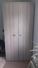 Ruime kleerkast b100 x h210 x d60, Huis en Inrichting, Kasten | Kleerkasten, Ophalen