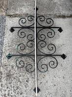 Smeedijzeren raamdecoratie, Ophalen, Gebruikt