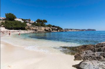 Villa te koop vlakbij de kust in Spanje  beschikbaar voor biedingen