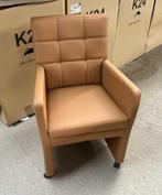 Stoelen bekleed met kunstleer en wieltjes (nieuw), Huis en Inrichting, Ophalen, Nieuw, Vijf, Zes of meer stoelen