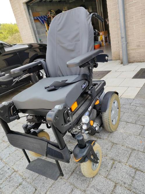 Fauteuil roulant électrique Invacare REM 550, Diversen, Rolstoelen, Nieuw, Elektrische rolstoel, Ophalen