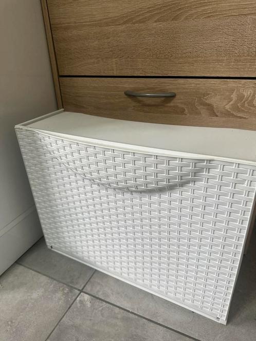 Kunststof schoenenkast - Goede staat, Huis en Inrichting, Kasten | Schoenenkasten, Zo goed als nieuw, Ophalen