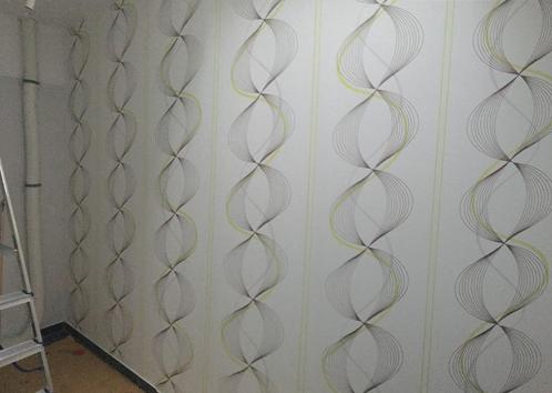 Vliesbehang spiral-4rollen(21.2m²)-Prijs per rol, Huis en Inrichting, Stoffering | Behang, Ophalen of Verzenden