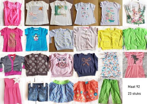 Lot de 23 vêtements pour filles (taille 92), Enfants & Bébés, Paquets de vêtements pour enfants, Comme neuf, Taille 92, Enlèvement ou Envoi