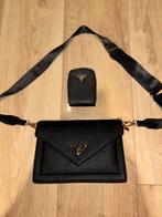 Prada tas en portomonee, Handtassen en Accessoires, Tassen | Schoudertassen, Overige merken, Zwart, Ophalen of Verzenden, Zo goed als nieuw