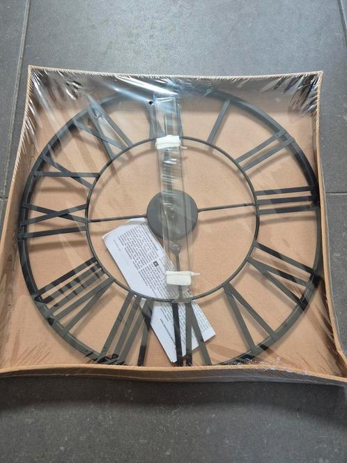 H&S Collection Wandklok Romeinse cijfers zwart 47 cm NIEUW, Huis en Inrichting, Woonaccessoires | Klokken, Nieuw, Wandklok, Ophalen