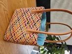 Nieuwe kleine handgmaakte rieten tas, Handtassen en Accessoires, Tassen | Damestassen, Ophalen, Nieuw, Overige kleuren, Shopper