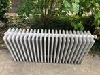 radiator in gietijzer (gratis), Doe-het-zelf en Bouw, Verwarming en Radiatoren, Ophalen, Radiator