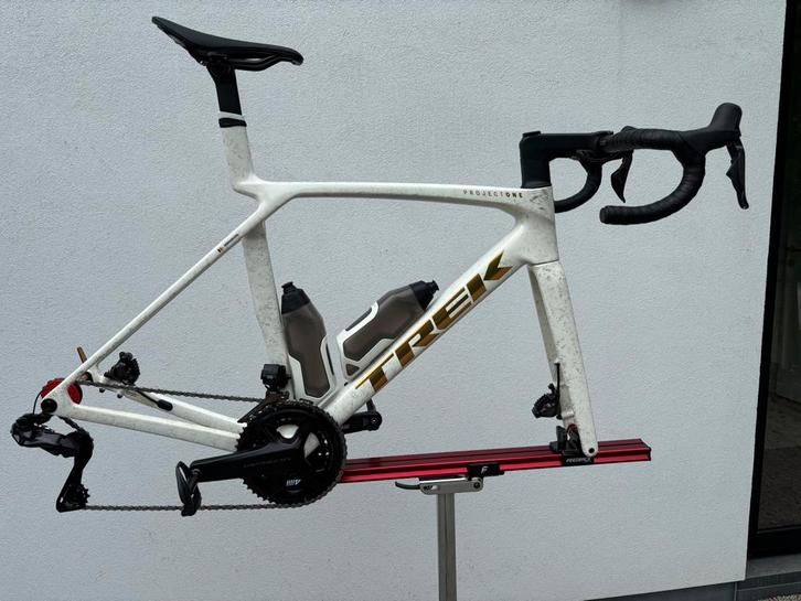 Trek madone slr gen8 (56), Vélos & Vélomoteurs, Vélos | Vélos de course, Comme neuf, Autres marques, Carbone, 53 à 57 cm, Enlèvement