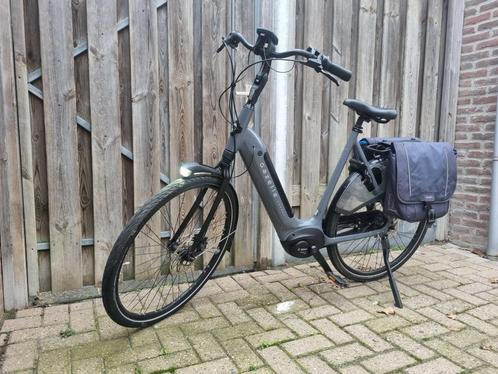 Gazelle Grenoble C8 HMB elektrische damesfiets bosch, Fietsen en Brommers, Elektrische fietsen, Zo goed als nieuw, Gazelle, Ophalen