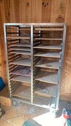 Bakkerijwagen van roestvrij staal, Ophalen