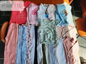 Kleding pakket meisje maat 110 beschikbaar voor biedingen