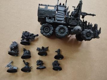 Warhammer 1 voertuig + 9 figuren beschikbaar voor biedingen