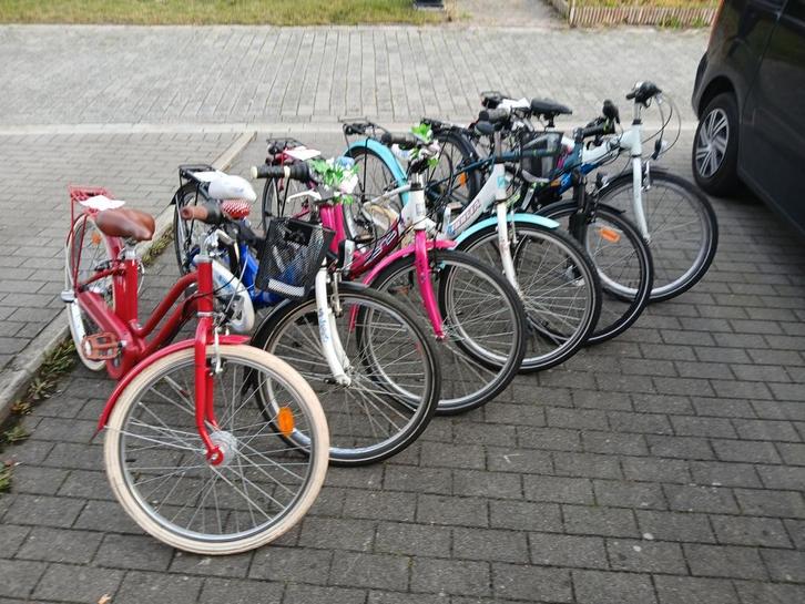 KINDERFIETSEN 24 inch 8j-11j NIEUWSTAAT VANAF €85, Fietsen en Brommers, Fietsen | Meisjes, Zo goed als nieuw, 24 inch, Ophalen