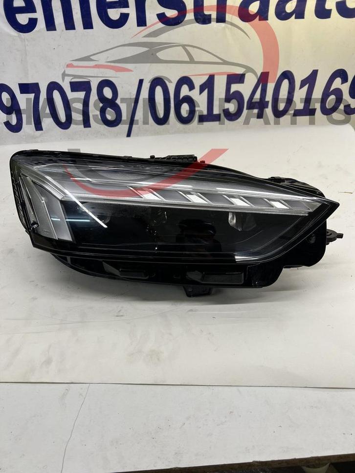 Audi A5 F5 Facelift LED Koplamp Rechts R 8W6941040, Auto-onderdelen, Verlichting, Audi, Gebruikt, Ophalen of Verzenden