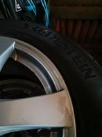 Jantes et pneus hiver + support pneus, Autos : Pièces & Accessoires, Pneus & Jantes, Pneus et Jantes, 16 pouces, Véhicule de tourisme