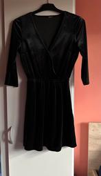 Robe noire de fête en velours, Kleding | Dames, Jurken, Sans marque, Zwart, Zo goed als nieuw, Boven de knie