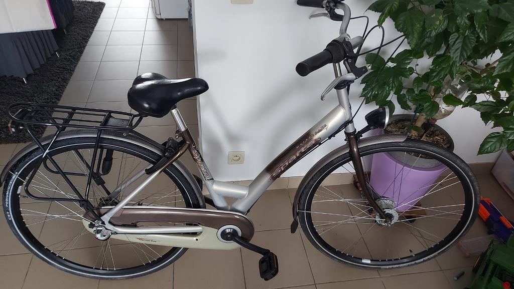 À vendre : vélo de ville Sparta de haute qualité en excellen, Enlèvement, Sparta, Vitesses