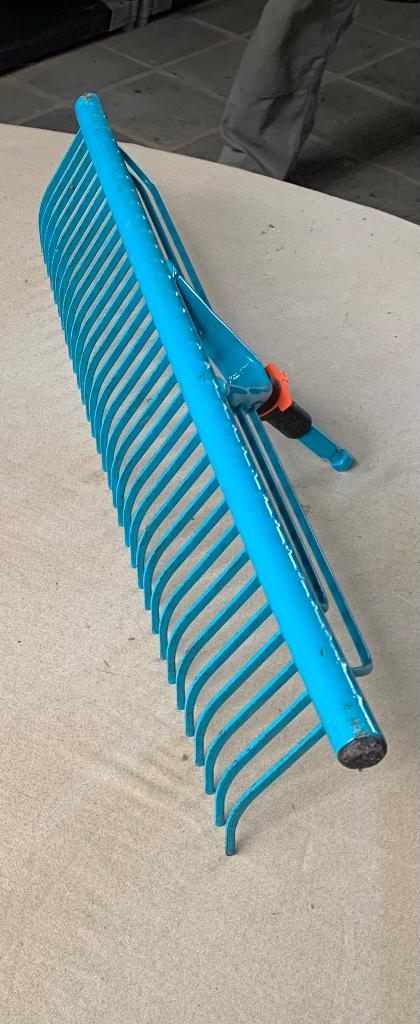 Balai râteau Gardena, Jardin & Terrasse, Outils à main, Enlèvement, Comme neuf, Râteau, Gardena