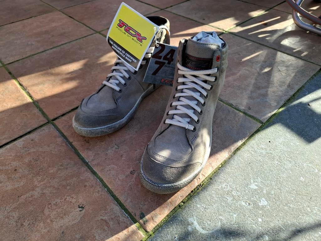 Nieuwe TCX motorschoenen, Ophalen