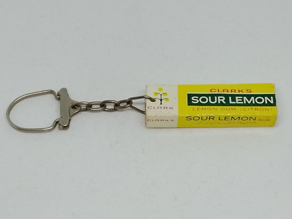 Vintage Sleutelhanger Clark's Sour Lemon Gum (Citron) – Recl, Collections, Porte-clés, Enlèvement ou Envoi, Utilisé, Autres types