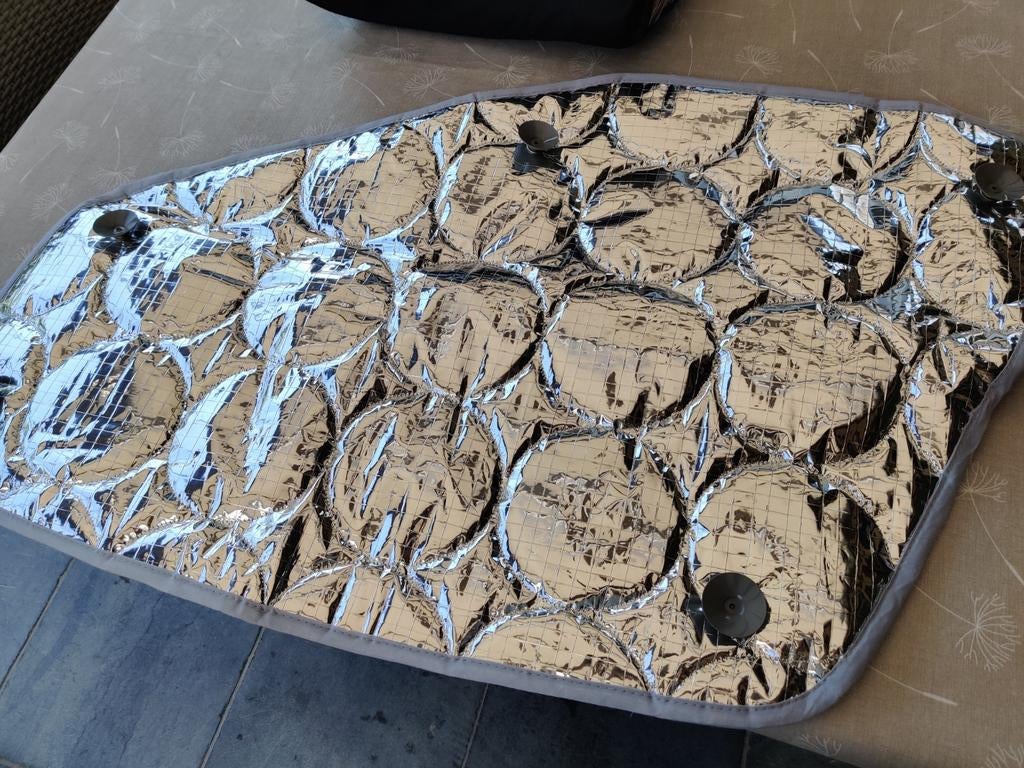 Isolation des fenêtres Ford Transit à partir de 2014, Enlèvement