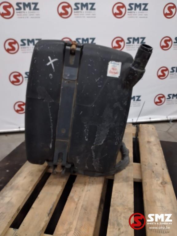 Occ Adblue tank Mercedes Axor euro 5, Auto-onderdelen, Vrachtwagen-onderdelen, Mercedes-Benz, Brandstofsystemen, Gebruikt