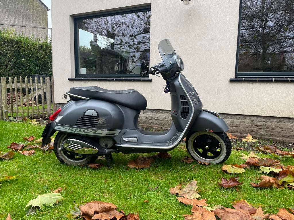 Vespa supersport gts125, Motoren, Particulier