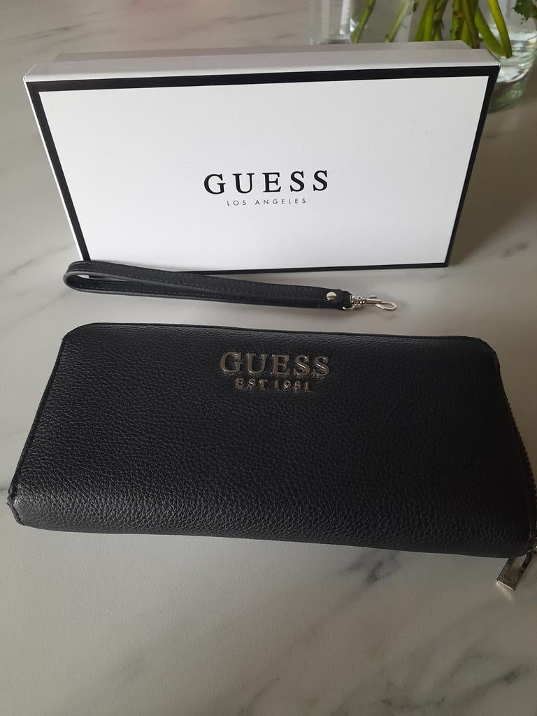 Portemonnee  Guess, Ophalen, Gebruikt, Leder, Guess