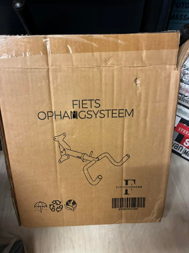 Fietsophangsysteem 2 stuks nooit gebruikt, Ophalen, Nieuw