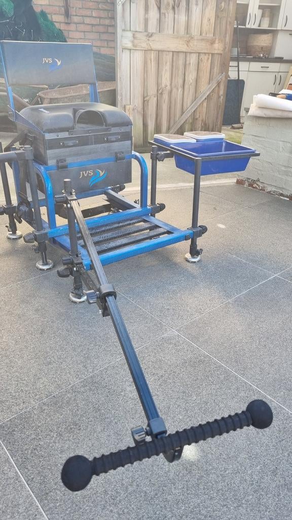 Jvs Tarawa 1 zitkist, Ophalen