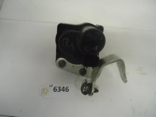 R1 2000 - 2001, 1998 - 1999 Yamaha D1-28690