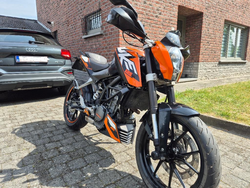 KTM 125 DUKE, Amortisseurs réglables électroniquement, Particulier, 1 cylindre, 125 cm³