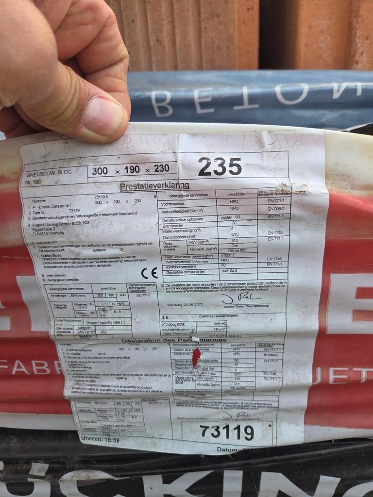 Snelbouw steen Nelissen, Ophalen